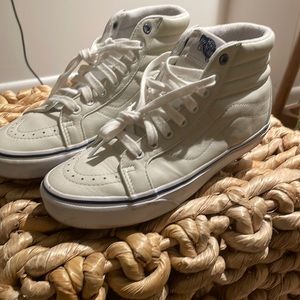 Women’s vans size 8 1/2